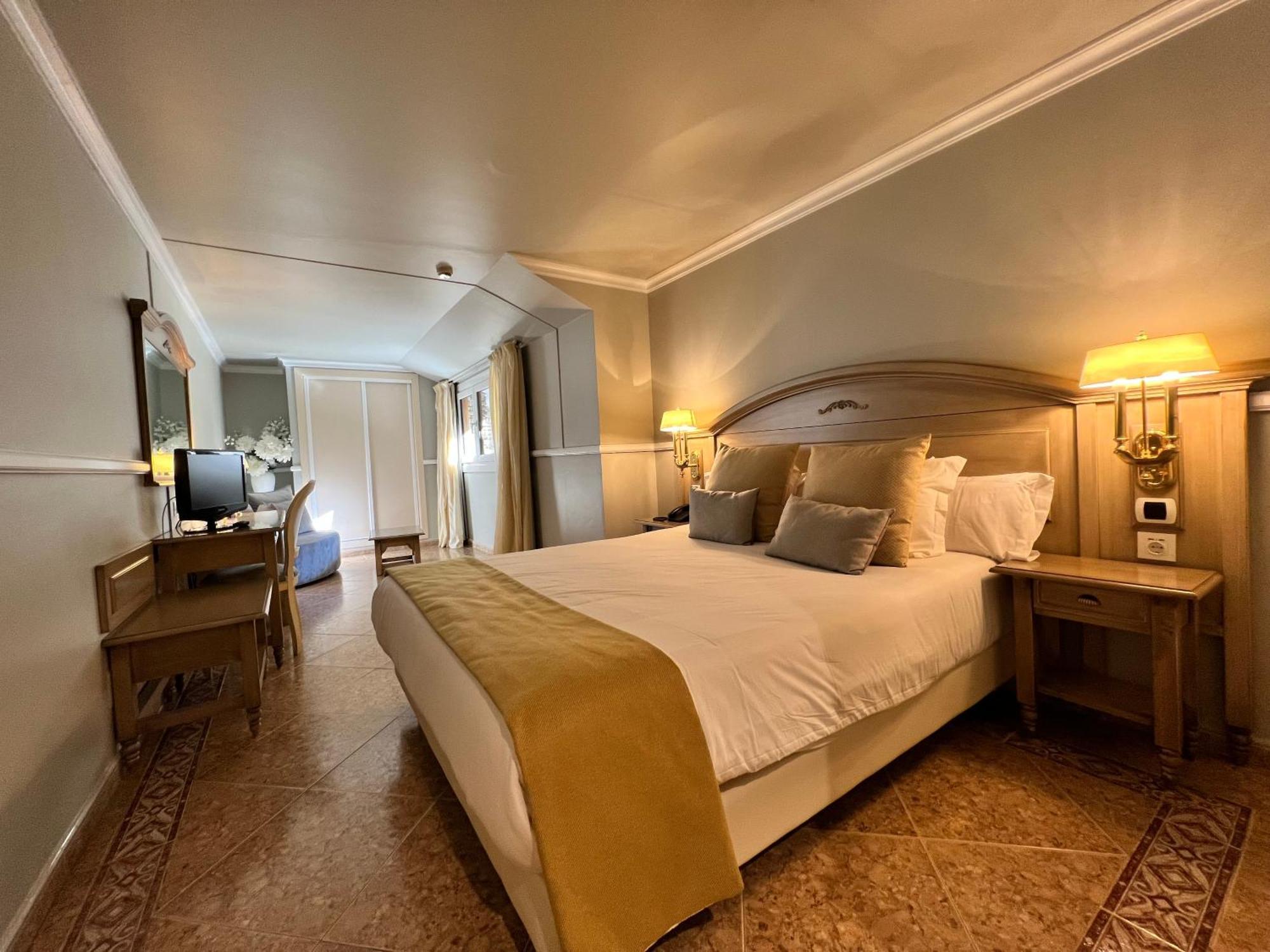 אורדינו Hotel & Spa Bringue מראה חיצוני תמונה